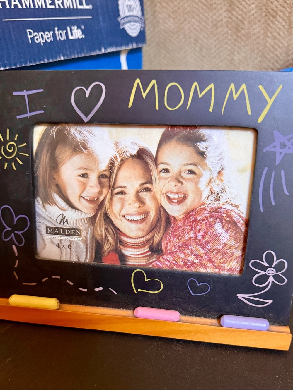 I ♥ Mommy Chalkboard Photo Frame in Black with Colorful Chalk Accents
